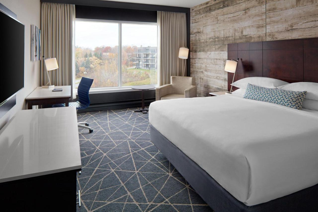 Delta Hotels by Marriott Sherbrooke Conference Centre Buitenkant foto